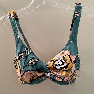 Garnet Hill.  Bikini Top.  Size 6